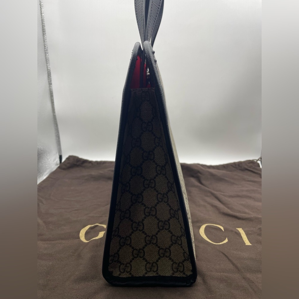 Gucci PVC HandBag with the iconic green cat design - Picture 4 of 12